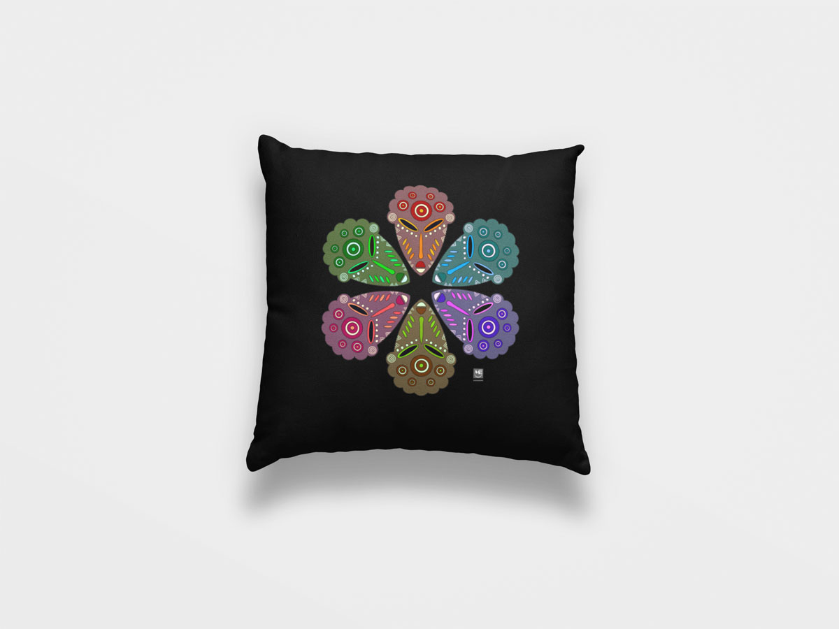 Spiral faces Cushion